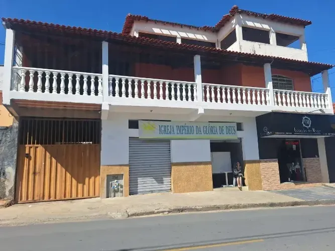 Casa Triplex com 3 Lojas Comerciais + Cobertura - Santa Martinha | Ribeirão das Neves/MG