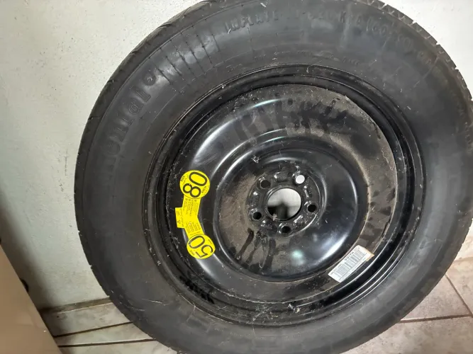 Estepe completo landrover 155 85 R18, nunca utilizado