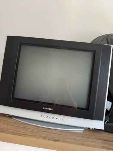 TV Samsung de Tubo - Estilo Retrô! ?