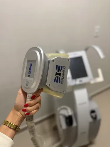 OPORTUNIDADE - CRIOLIPÓLISE DE SUCÇÃO IBRAMED POLARYS