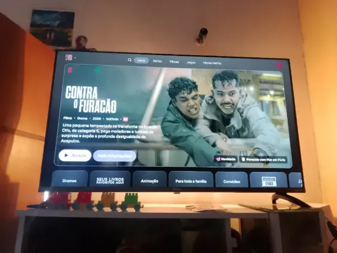 Vendo TV philco 40 polegadas 