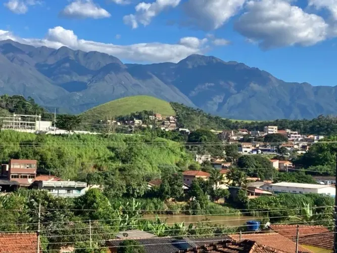 Lote à venda em Queluz/SP com vista para as montanhas