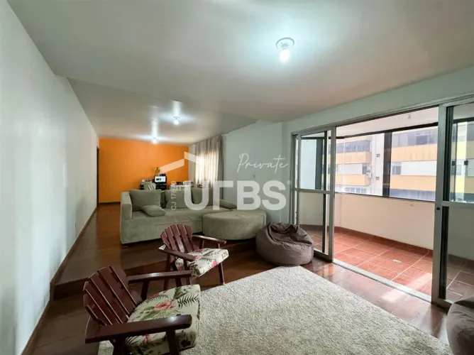 Apartamento Edifício Canadá 3 quartos, 1 suíte - 2 vagas - 167m² - Nascente 1 por andar -S