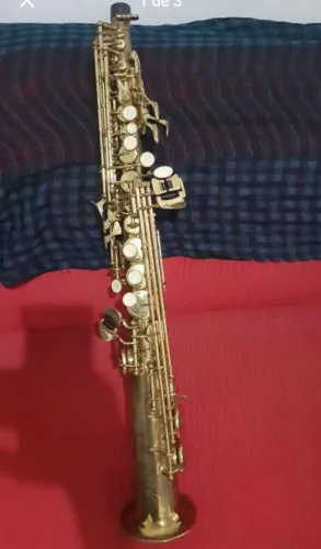 Vendo um Sax Soprano reto Michael.
