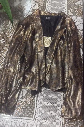 BLAZER Marca: Marisa - Tamanho: 44 p/ 40