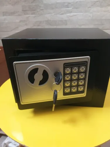 Cofre Digital Eletrônico com Senha e Chave de Emergência (novo)