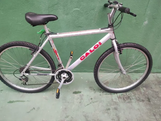 Bicicleta Caloi aro 26 alumínio