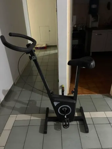 Bicicleta ergonômica seminova