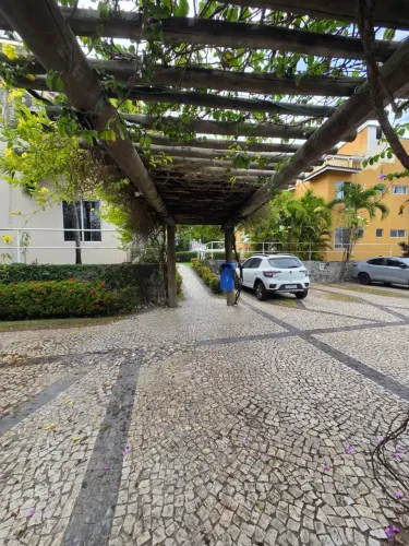 Farol de Itapuã - Quarto e sala a uma quadra da praia