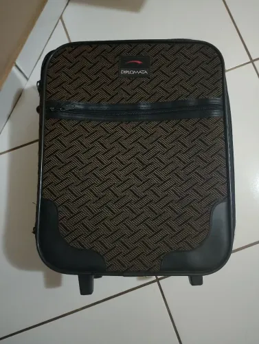 Mala rodinha(uso interno de avião)