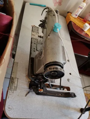 Máquina de costura