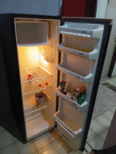 VENDO GELADEIRA CONSUL