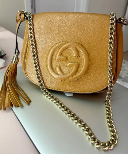 bolsa gucci soho chain crossbody caramelo