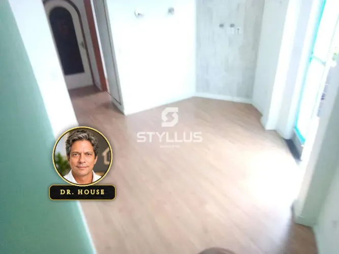 Apartamento Reformado com Varanda e Sol da Manhã em Engenho Novo! M63V