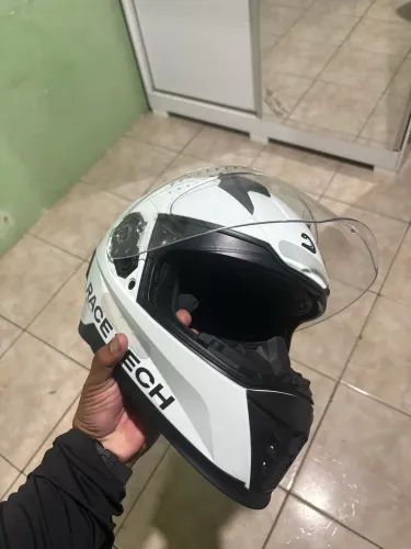 Capacete Race Tech Volt