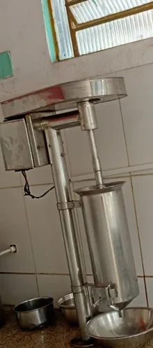 Vendo máquina de açaí tambor 20