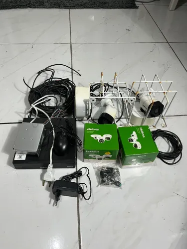 Sistema completo de câmera intelbras - 4 câmeras + DVR 4 canais + fiação completa