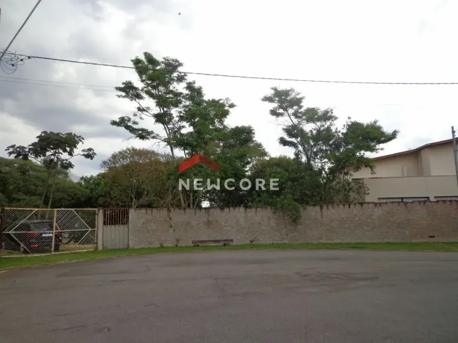 Lote em condomínio em Rua Manga Rosa - Granja Viana - Carapicuíba/SP