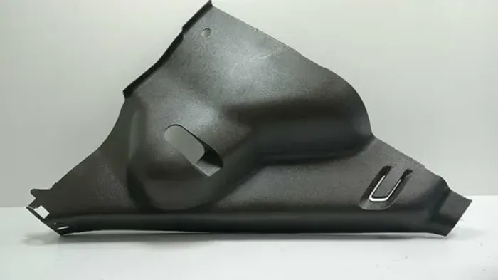 Acabamento Interno Traseiro Esquerdo Chevrolet Cobalt 2014 Cinza