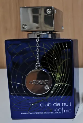 Perfume club de nuit iconic