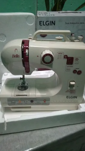 máquina de costura 