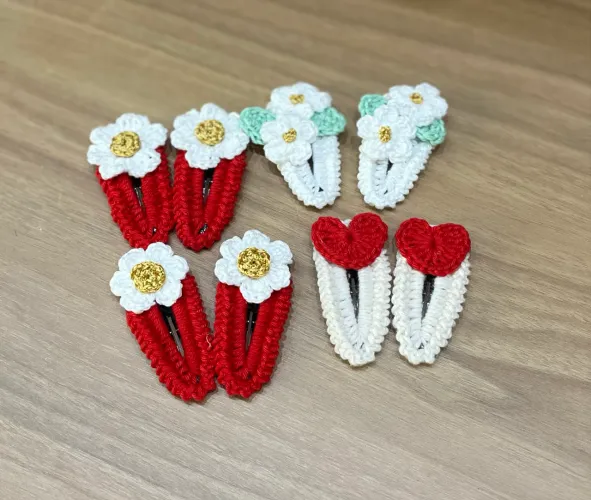 Tic tac para cabelo personalizado em crochê 