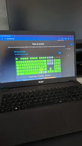 Notebook Acer i5-10210u 8Gb Ram & 240ssd