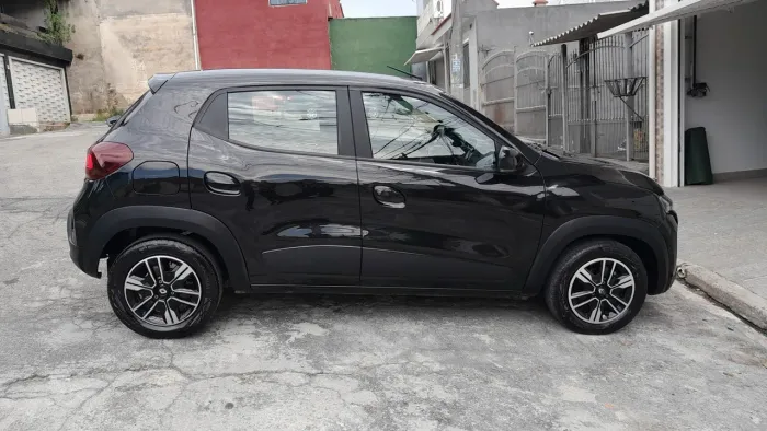 Renault Kwid Intense 1.0 Flex 12V 5P Mec. 2025