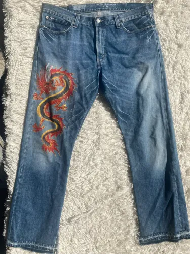 Calça Levis Custom