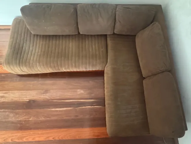 Sofá em L (canto) com chaise - grande e confortável