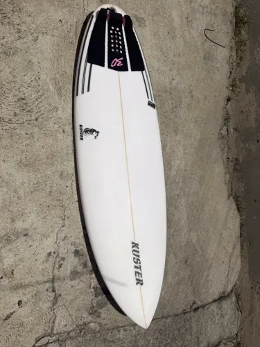 Prancha surf 5?11. 39 litros