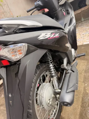 Biz 125 es
