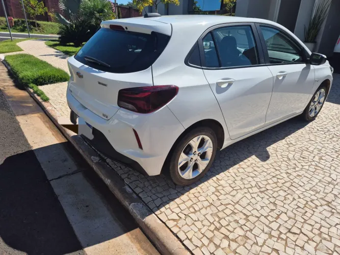 Chevrolet Onix Hatch LTZ 1.0 12V TB Flex Mec. 4P 2023