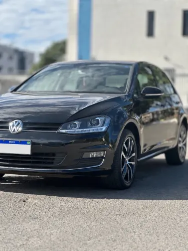 Volkswagen Golf Highline 1.4 TSI 140cv Aut. 2015