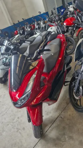 Honda PCX 160cc 2025