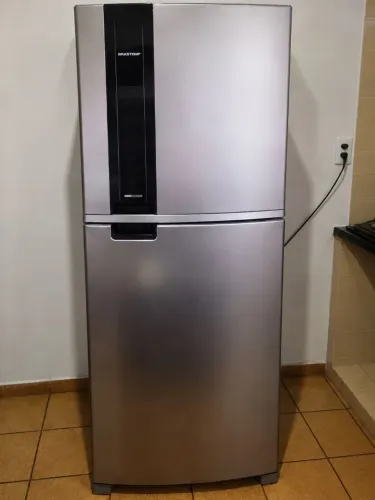 Geladeira Brastemp Frost Free 385L 220v Apenas 2 meses de uso