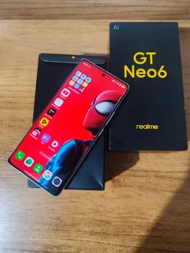Realme GT neo 6 snal dragon 8 gen3