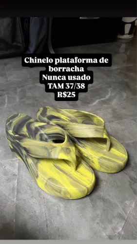 Chinelo plataforma de borracha
