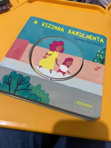 Livro A Vizinha Barulhenta
