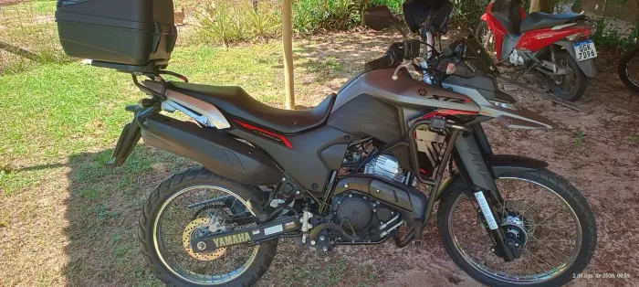 Lander 250 Conected Negócio de Ocasião