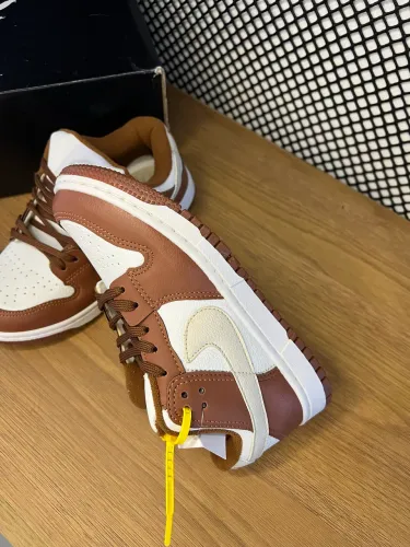 Tênis Air Jordan 1 Low marrom promoção 