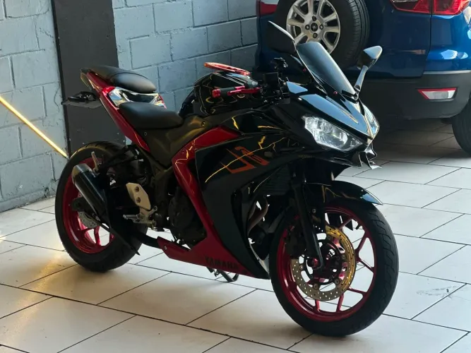 MOTO YAMAHA R3 2018 IMPOSSÍVEL