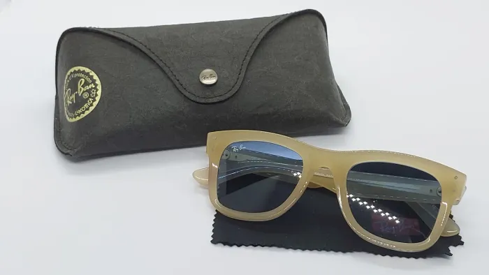 Óculos de Sol Ray-Ban Wayfarer Reverse RBR0502S 678072 50-22 Tam 50