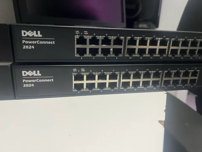 Switch Dell Powerconnect 2824 Gigabit Gerenciável