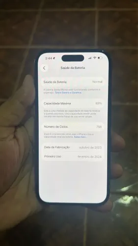 iPhone 15 128 89% bateria 