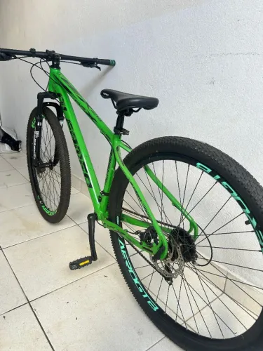 Bike aro 29" quadro 17 - Pneus novos - Bike zera - Passo cartão em até 12x