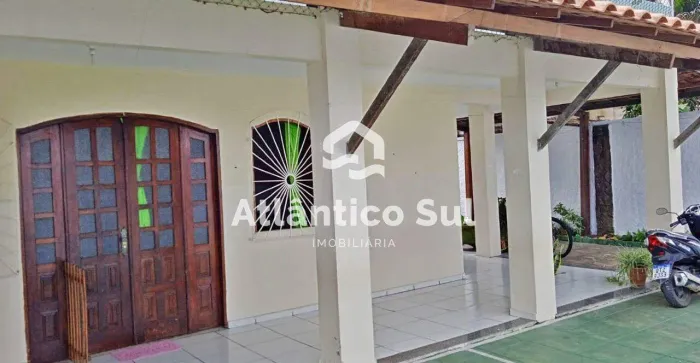Ilhéus - Casa 05 quartos sendo 03 suítes - Locação - São Francisco