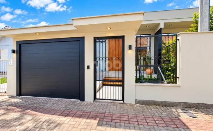 CASA PARA LOCAÇÃO - BAIRRO FÁBIO SILVA | TUBARÃO/SC