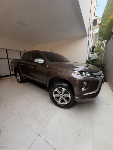 Mitsubishi L200 Triton Sport HPE 2.4 CD Diesel Aut. 2022