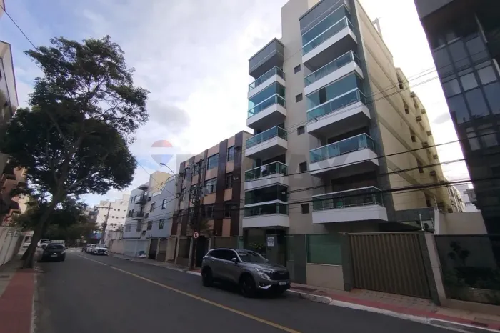 Apartamento de 3 quartos, 3 banheiros, 2 suites, 2 vagas, aproximadamente 120m² para locaç